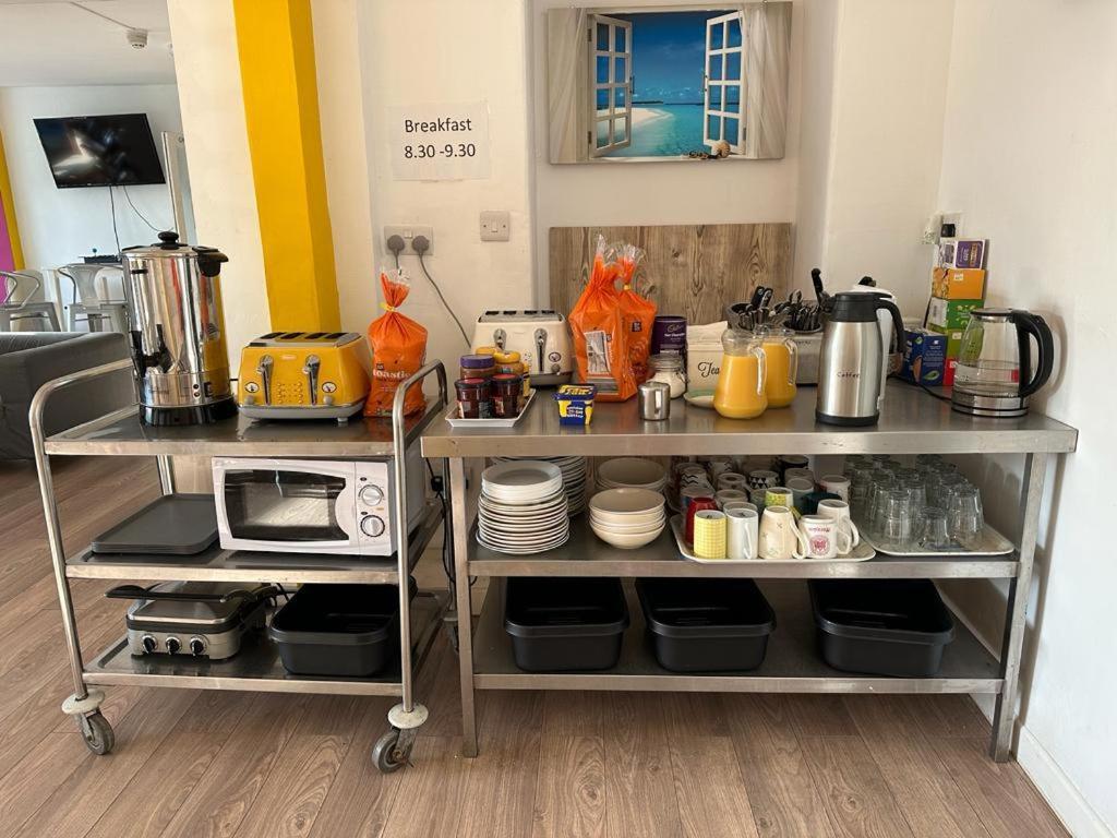 Blue Room Hostel Newquay 뉴키 외부 사진